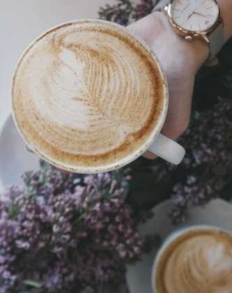 Unwrap Joy: Must-Have Coffee Accessories for Every Brew Lover!
