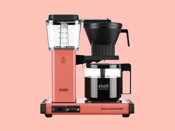 Moccamaster As soon as Once more Laps Pantone For Colour Of The Yr