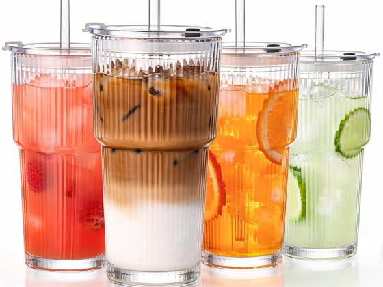 GOSCHE 20oz Glass Tumblers with Straws and Lids, Ribbed Iced Coffee