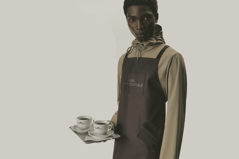 La Marzocco And Rains Collaborate For A New Barista Apron